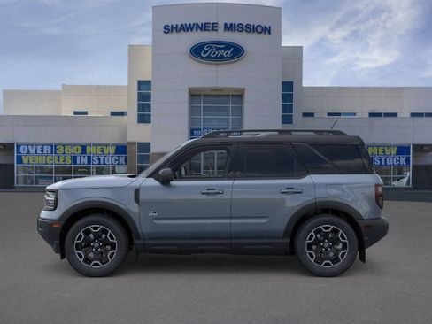 New 2025 Ford Bronco Sport Outer Banks w/ Outer Banks Tech Package+ AWD/4WD image 3