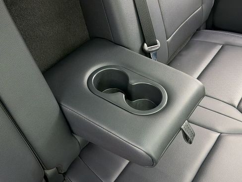 Used 2025 Ford F150 Lariat AWD/4WD image 40