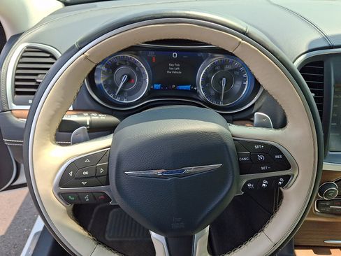 Used 2016 Chrysler 300 C Platinum w/ Safetytec Plus Group AWD/4WD image 21
