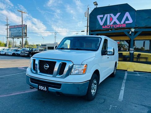 Used 2019 Nissan NV 3500 SL w/ Navigation Package RWD image 1