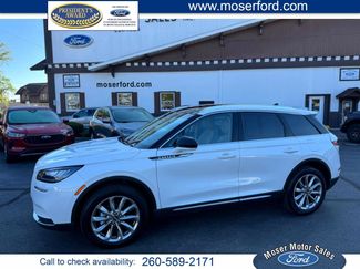 Used 2022 Lincoln Corsair FWD w/ Premium Package image 1