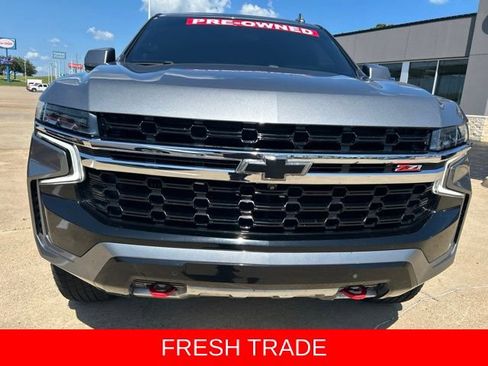 Used 2022 Chevrolet Tahoe Z71 w/ Z71 Off-Road Package AWD/4WD image 2