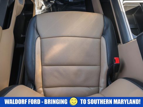 Used 2023 Ford F250 Lariat w/ Tow Technology Package image 45