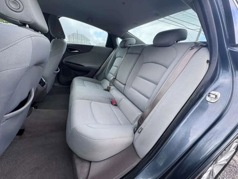 Used 2020 Chevrolet Malibu LT FWD image 12