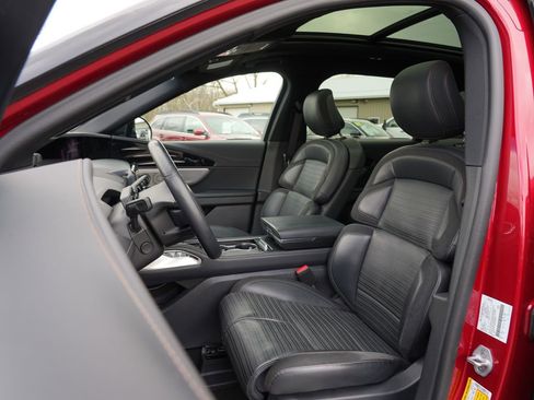 Used 2024 Lincoln Nautilus Reserve w/ Equipment Group 203A image 14