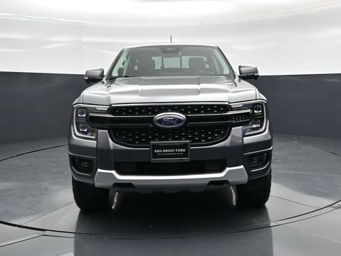 Used 2024 Ford Ranger Lariat w/ FX4 Off-Road Package AWD/4WD image 41
