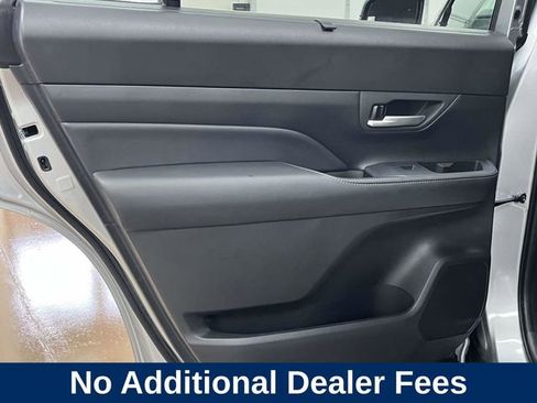 Used 2025 Toyota Grand Highlander FWD image 19