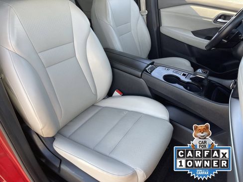 Certified 2023 Nissan Rogue SV w/ SV Premium B Package FWD image 12