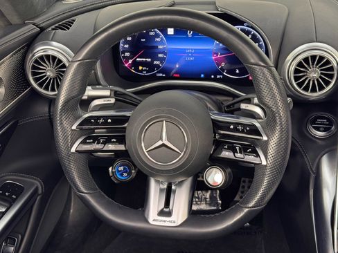 Used 2022 Mercedes-Benz SL 55 AMG AMG SL 55 w/ Driver Assistance Package image 22