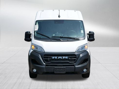 Used 2026 RAM ProMaster 2500 w/ Convenience Group FWD image 2