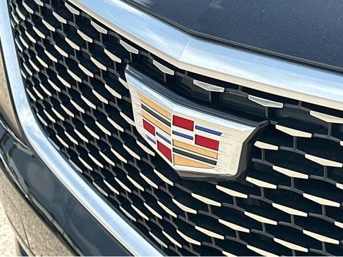 Certified 2024 Cadillac XT6 Luxury AWD/4WD image 38