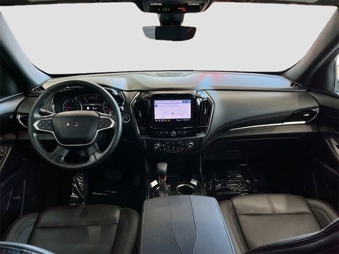 Used 2023 Chevrolet Traverse RS image 24