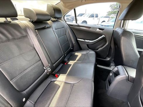 Used 2016 Volkswagen Jetta SEL image 22