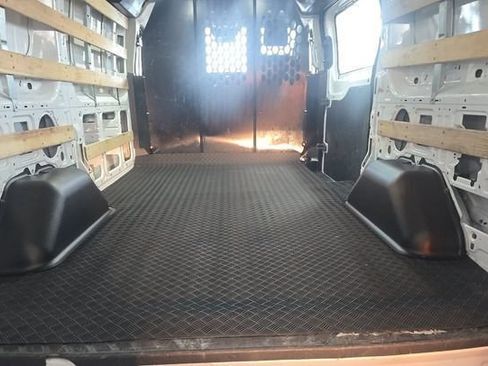 Used 2025 Ford Transit 250 Low Roof w/ Exterior Upgrade Package RWD image 3