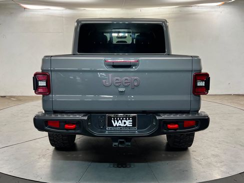 Used 2023 Jeep Gladiator Rubicon w/ LED Lighting Group AWD/4WD image 4