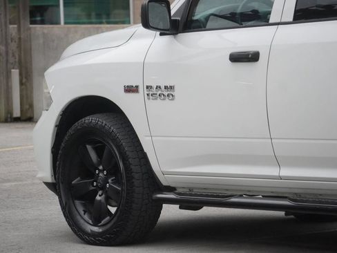 Used 2016 RAM 1500 Express AWD/4WD image 23