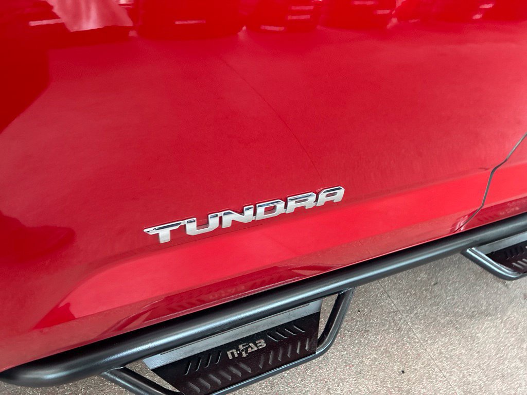 Used 2024 Toyota Tundra Limited AWD/4WD image 8
