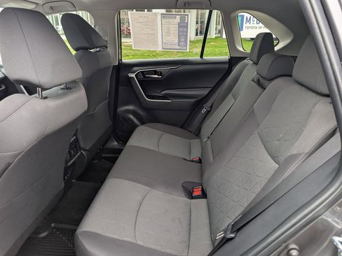 Used 2023 Toyota RAV4 XLE w/ XLE Grade Weather Package image 20