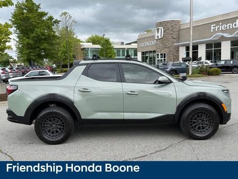 Used 2023 Hyundai Santa Cruz SEL Premium w/ Cargo Package AWD/4WD image 4