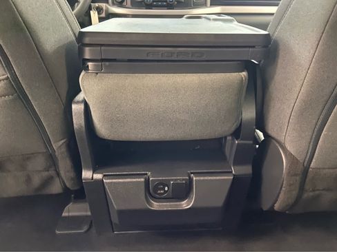 Used 2023 Ford F150 XLT AWD/4WD image 17