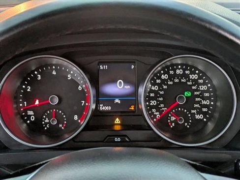 Certified 2020 Volkswagen Tiguan SE R-Line image 19