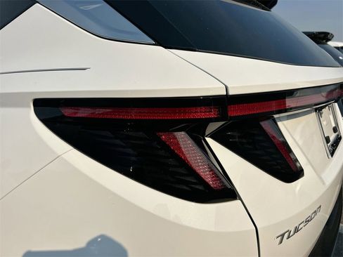 New 2026 Hyundai Tucson Limited image 18