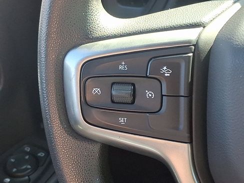 Used 2022 Chevrolet Silverado 1500 Custom w/ Safety Confidence Package image 20