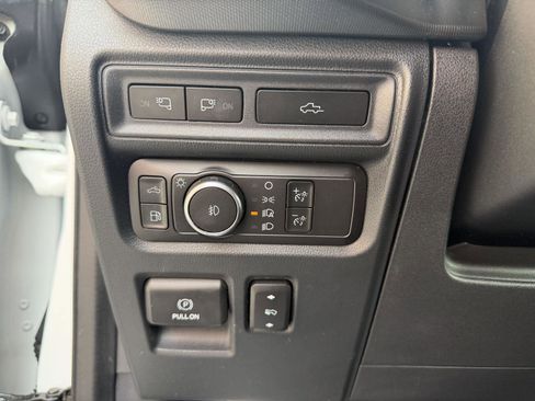 Used 2021 Ford F150 Platinum w/ Equipment Group 701A High image 29