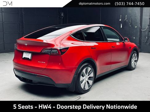 Used 2023 Tesla Model Y Long Range AWD/4WD image 7