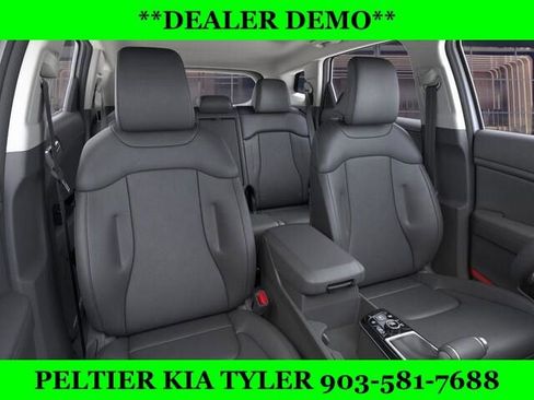 New 2025 Kia Sportage SX image 15