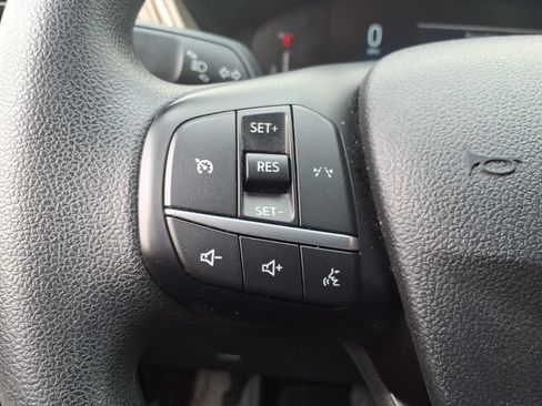 Used 2025 Ford Escape Active AWD/4WD image 17