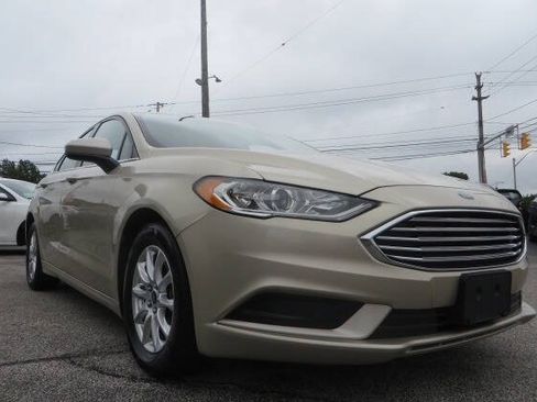 Used 2017 Ford Fusion S FWD image 2