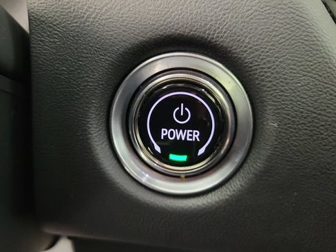 Used 2024 Cadillac Lyriq Luxury RWD image 29
