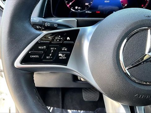Certified 2024 Mercedes-Benz GLB 250 4MATIC image 20