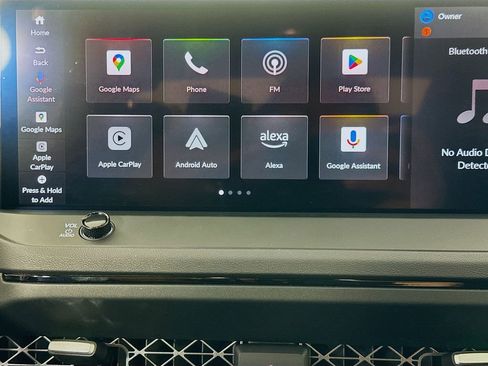 Used 2025 Honda Accord Touring image 17