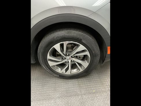 Used 2023 Buick Envision Essence FWD image 39