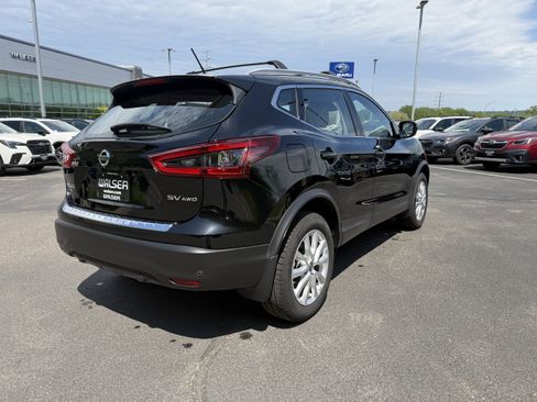 Used 2020 Nissan Rogue Sport SV w/ All-Weather Package AWD/4WD image 5