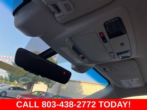 Used 2019 Subaru Outback 2.5i Limited AWD/4WD image 27