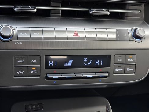 New 2026 Hyundai Kona SEL Premium image 20