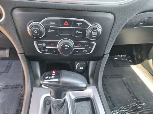 Used 2023 Dodge Charger SXT RWD image 15