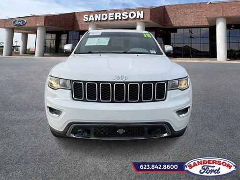 Used 2018 Jeep Grand Cherokee Limited image 8
