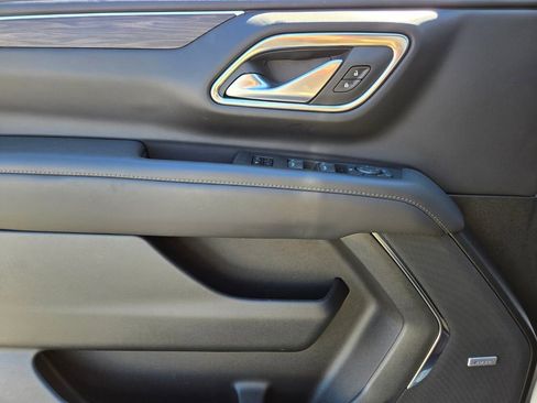 Used 2022 Chevrolet Tahoe LT image 18