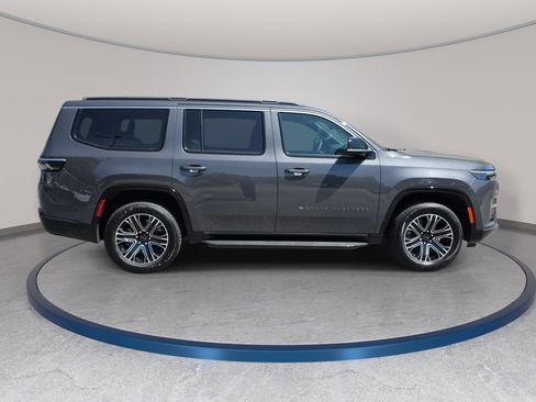 New 2026 Jeep Grand Wagoneer 4WD image 4