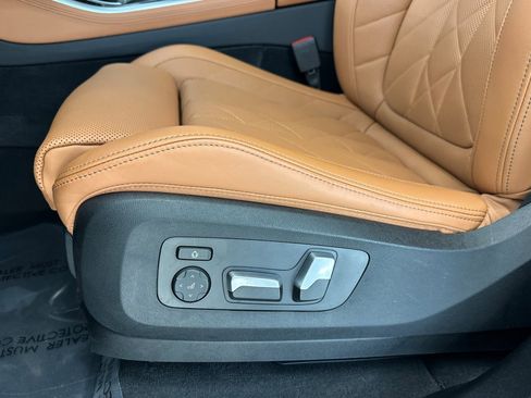 Certified 2024 BMW X5 xDrive40i w/ M Sport Package AWD/4WD image 14