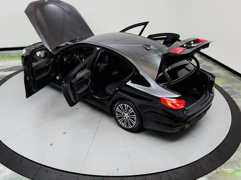 Used 2017 BMW 530i image 37