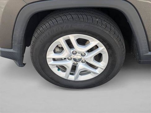 Used 2020 Jeep Compass Sport FWD image 21