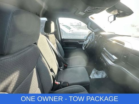 Used 2022 Chevrolet Silverado 1500 LT image 2