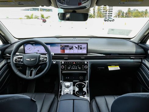 New 2027 Genesis GV80 2.5T AWD/4WD image 13