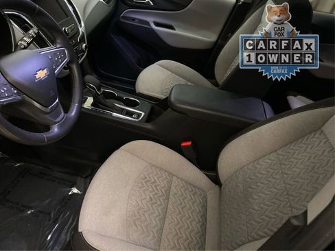 Used 2022 Chevrolet Equinox LT w/ Driver Convenience Package image 10