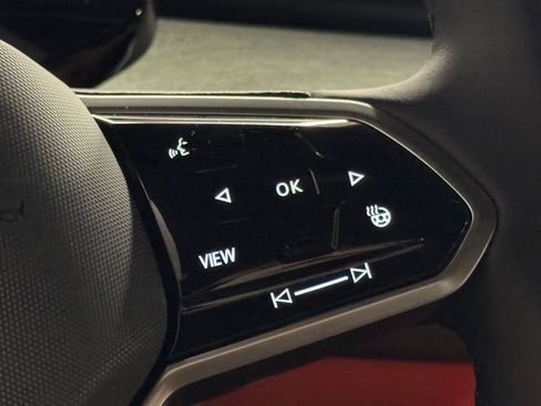 New 2025 Volkswagen ID. Buzz Pro S image 25